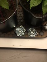 swivel_bearings.JPG