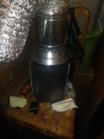 Carbon Filter exaust fan.JPG